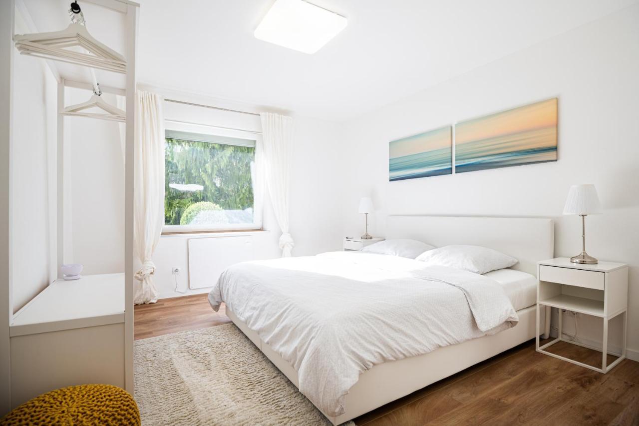 Sonnige Ferienwohnung In Neckarsulm Mit Massageliege & Wlan & Parken 外观 照片
