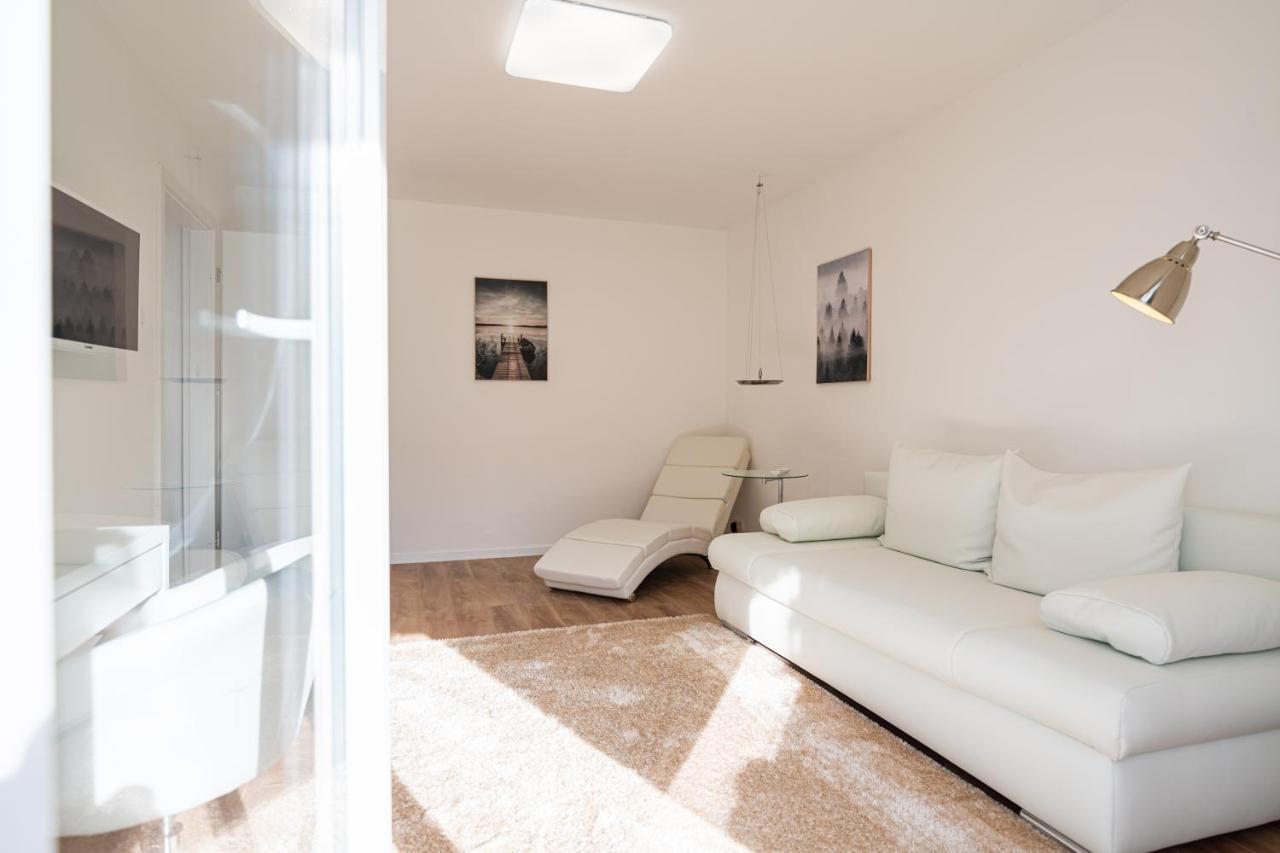 Sonnige Ferienwohnung In Neckarsulm Mit Massageliege & Wlan & Parken 外观 照片